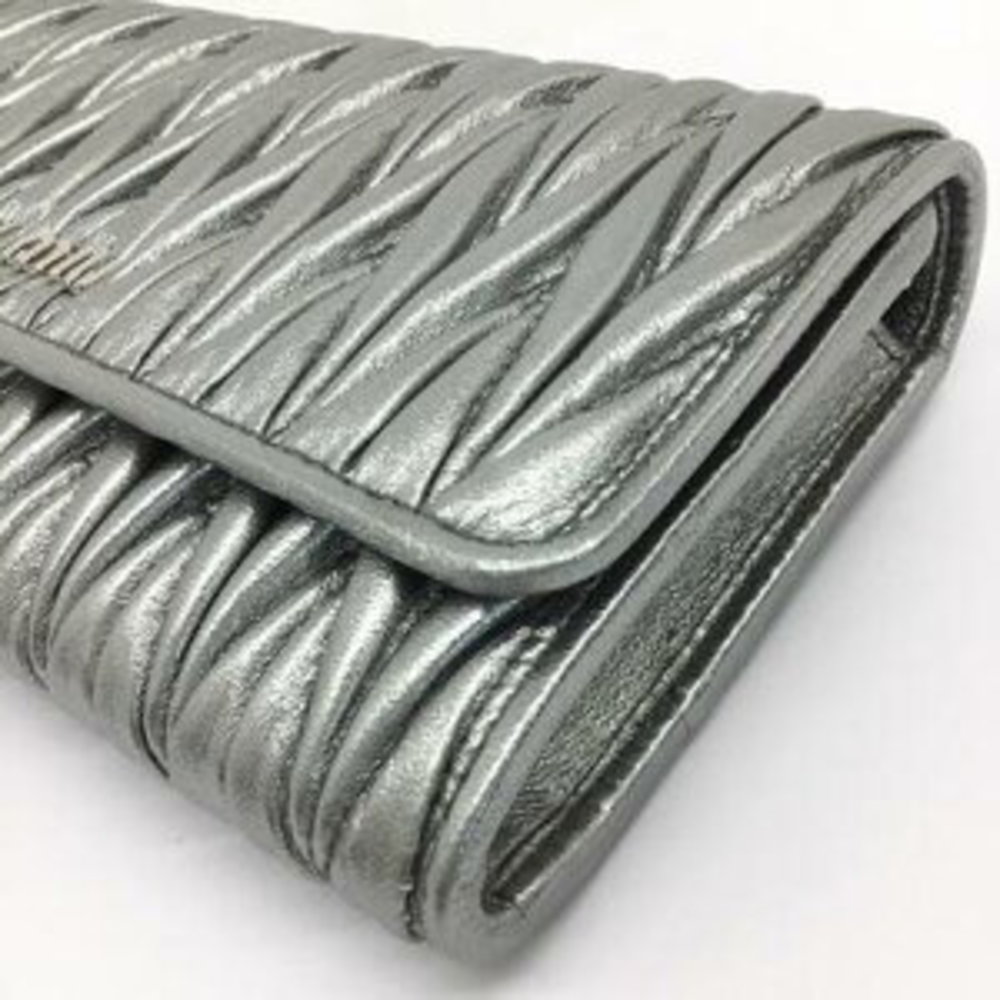 Miu Miu Wallet Clutch Bag ID Chain - Picture 5 of 7